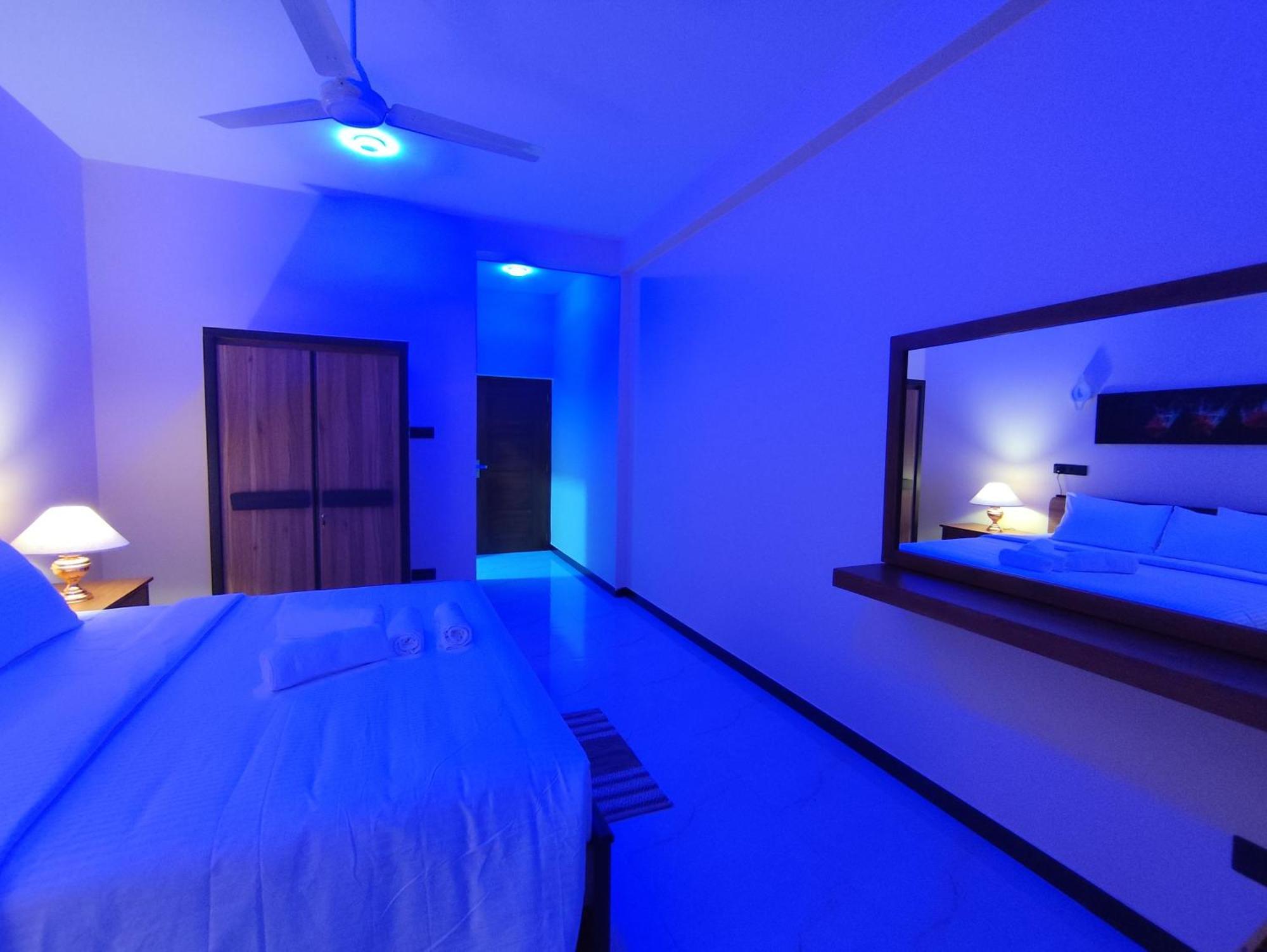 Villa Infinity Negombo Exterior photo